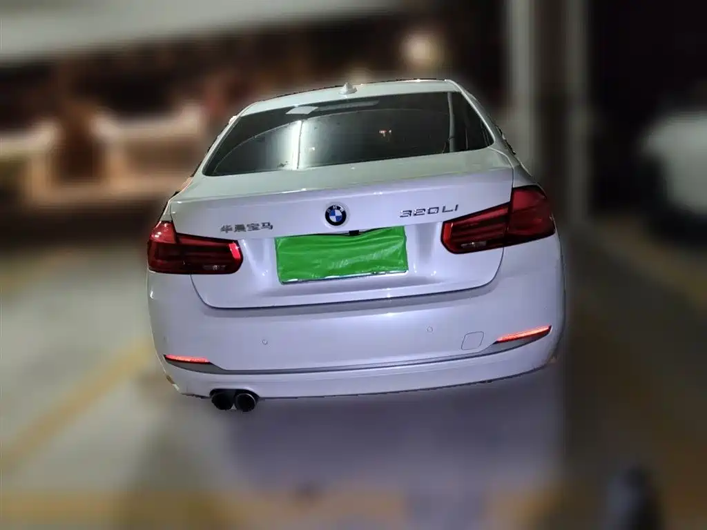 BMW 3 Series 2019 — фото 4