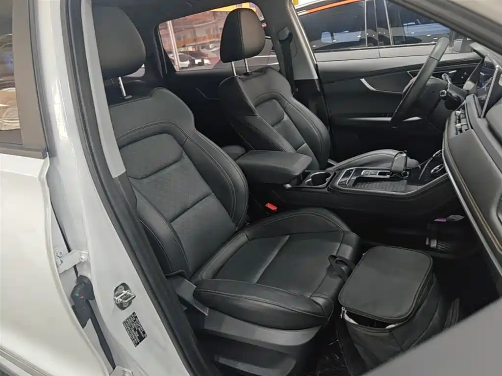 Chery Tiggo 8 2023 — фото 25