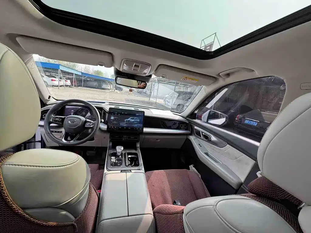 GAC Motor Trumpchi GS8 2022 — фото 8