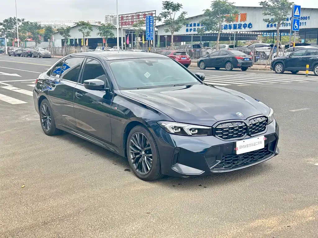 BMW 3 Series 2024
