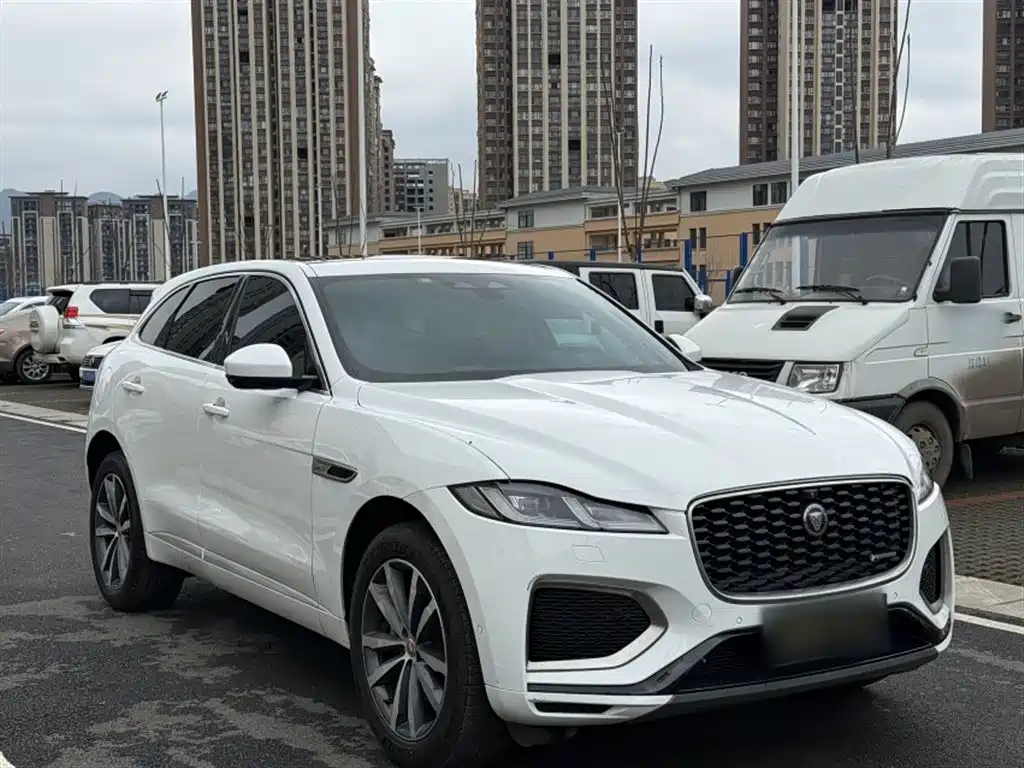 Jaguar F-PACE 2022 — фото 9