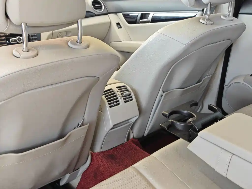 Mercedes-Benz C-Class 2014 — фото 25