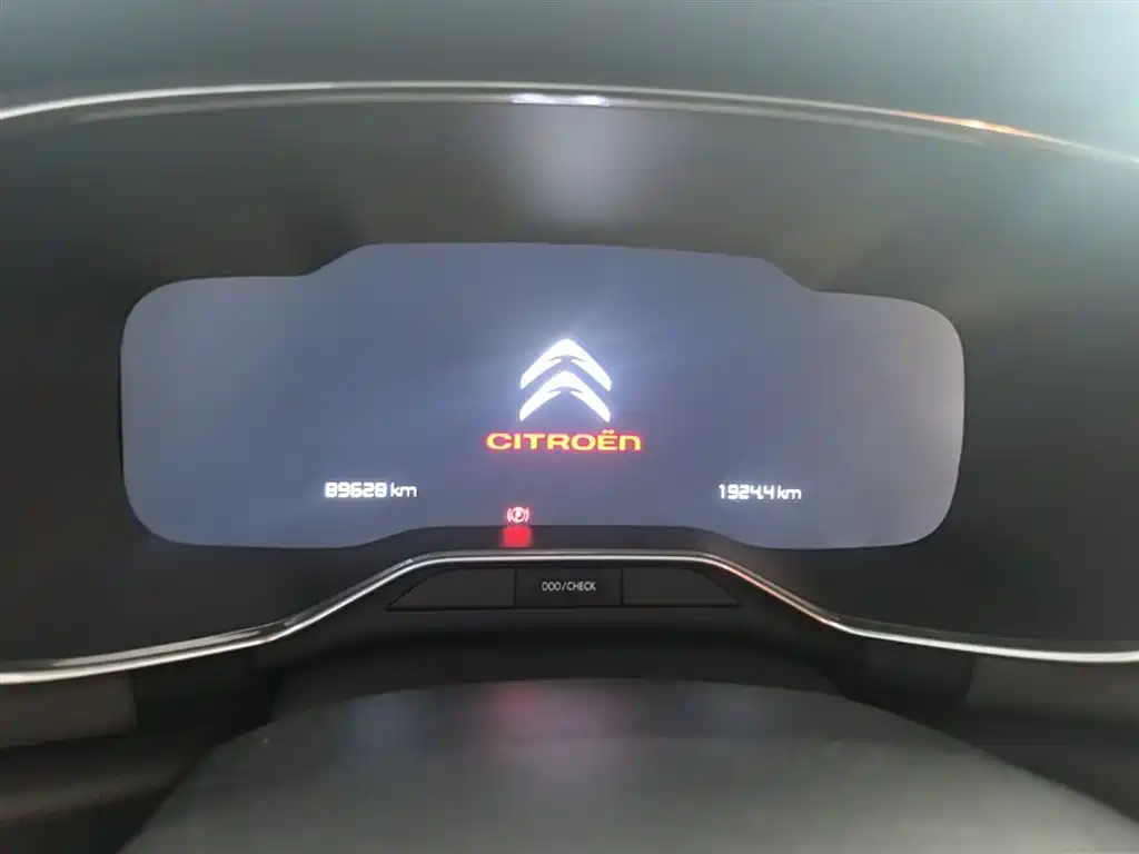 Citroen C5 AIRCROSS 2019 — фото 12