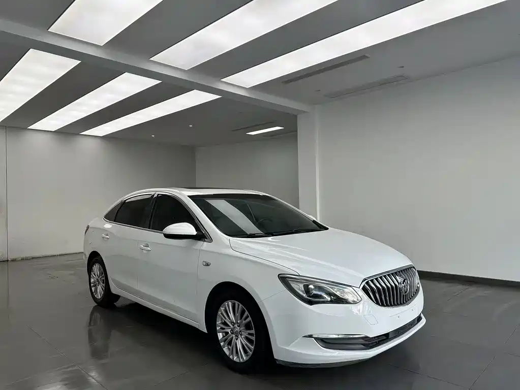 Buick Excelle 2015 — фото 3