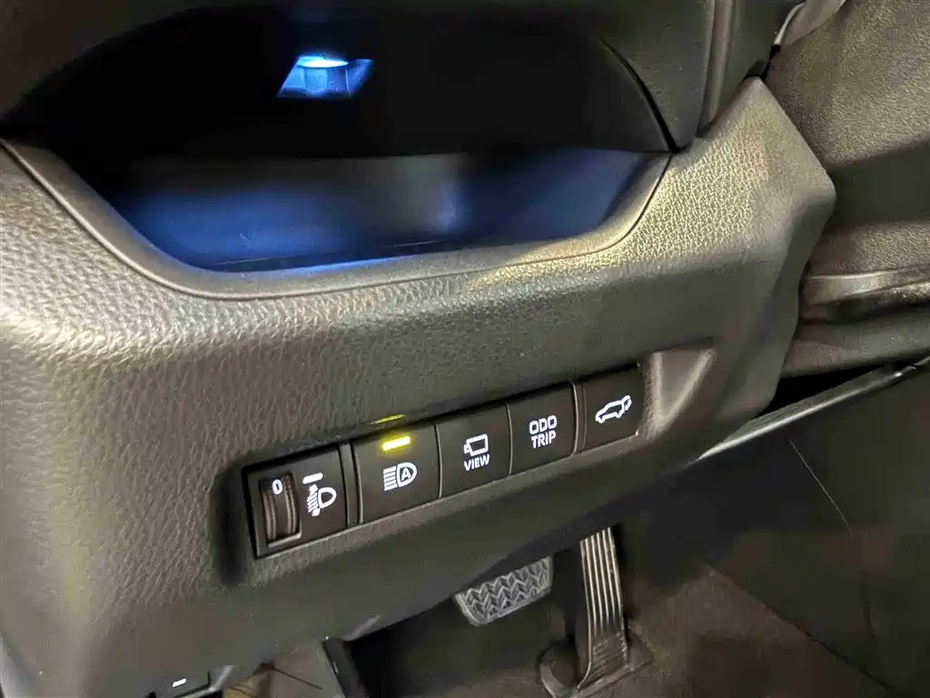 Toyota Wildlander 2023 — фото 20
