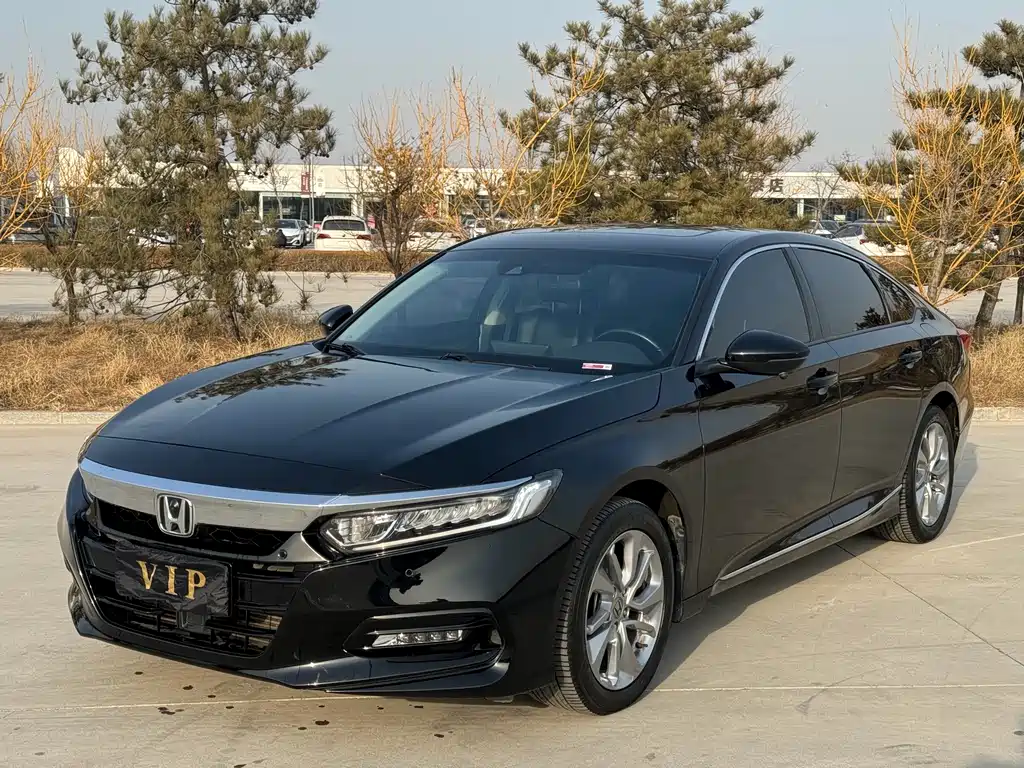 Honda Accord 2021 — фото 1