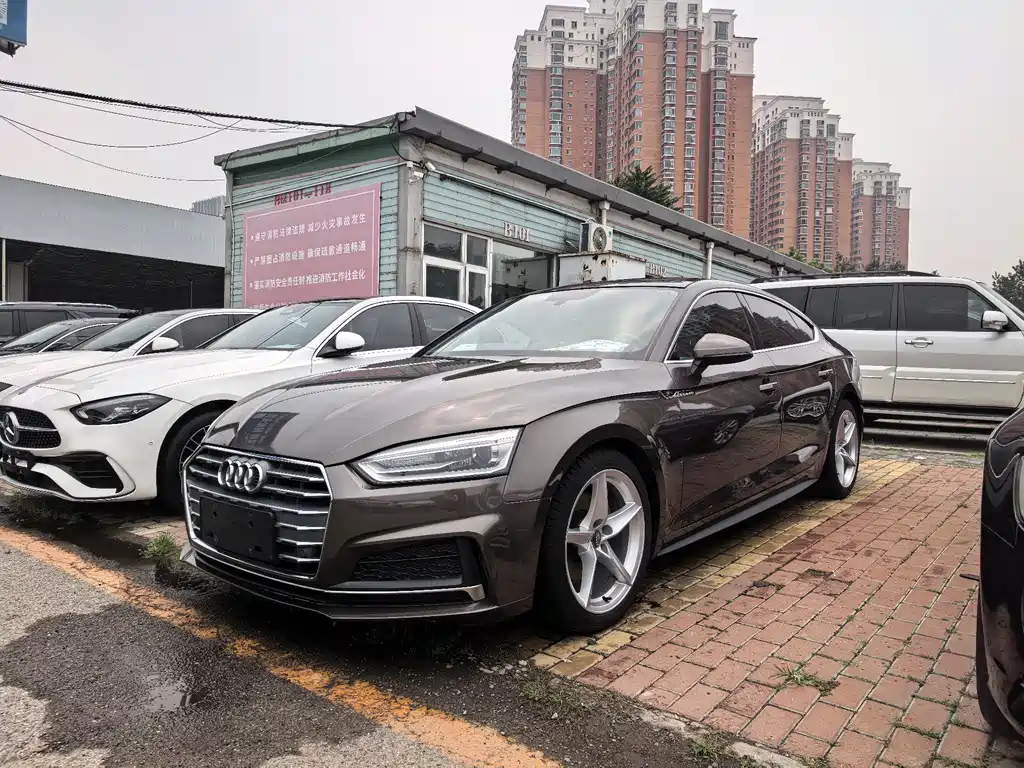 Audi A5 2018 — фото 1