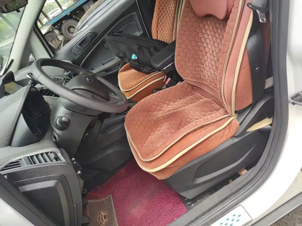Ford Ecosport 2014 — фото 22
