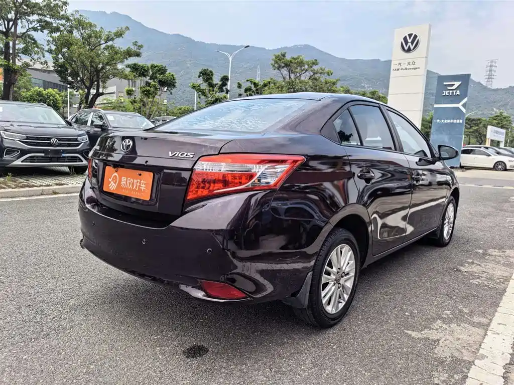 Toyota Vios 2016 — фото 7