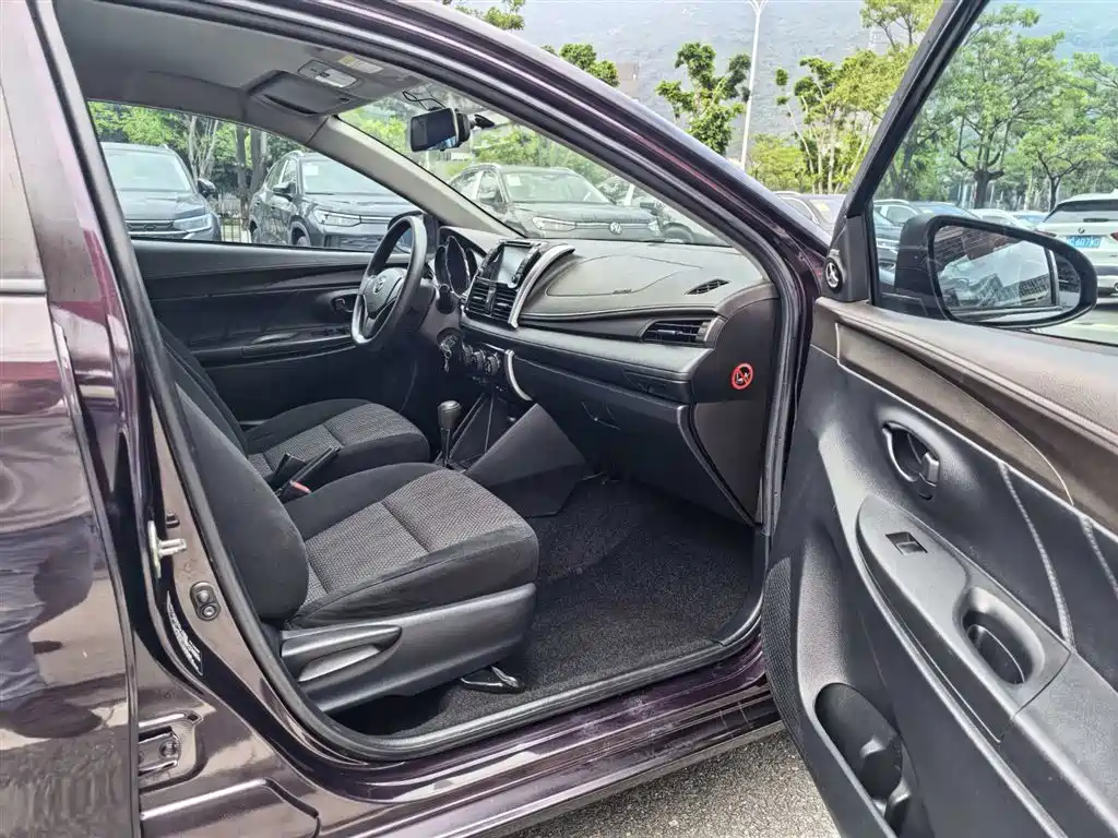 Toyota Vios 2016 — фото 6