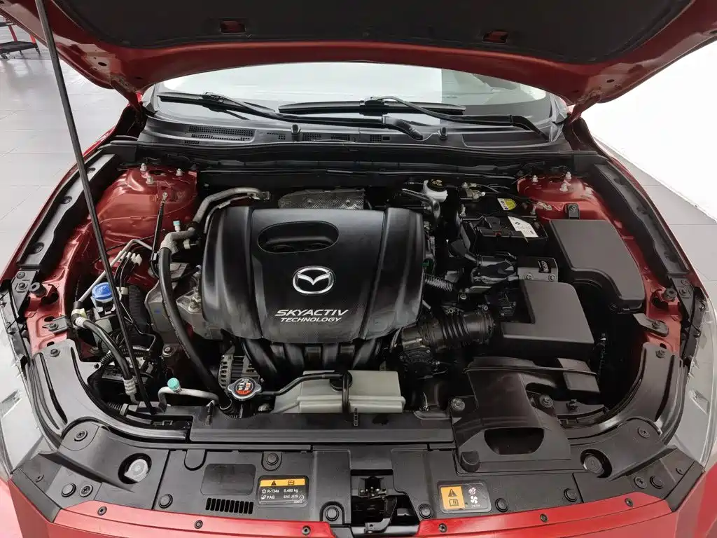 Mazda 3 Angkesela 2015