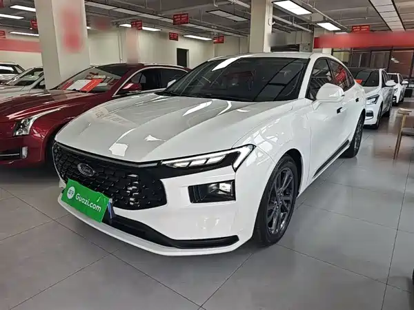 Ford Mondeo 2025