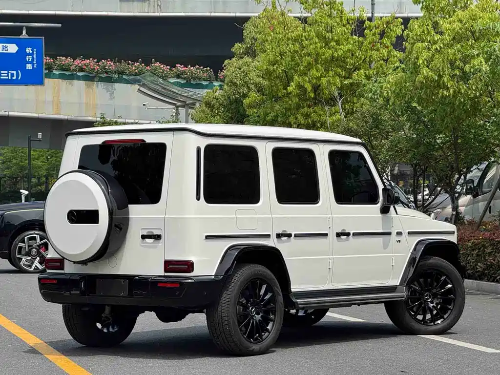Mercedes-Benz G-Class 2023 — фото 4