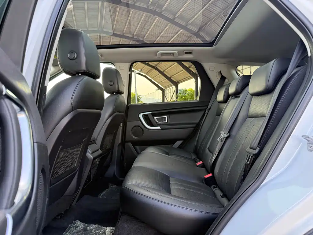 Land Rover Discovery Sport 2016 — фото 23