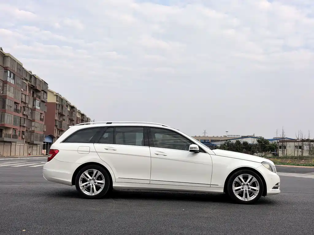 Mercedes-Benz C-Class 2013 — фото 8