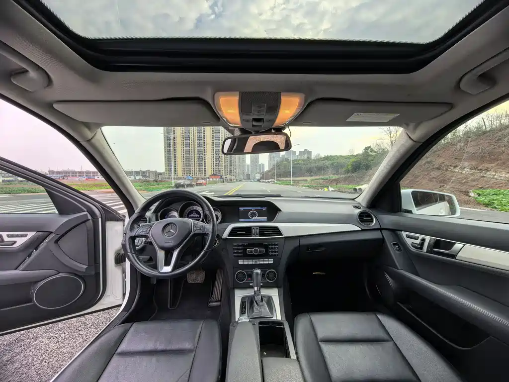 Mercedes-Benz C-Class 2013 — фото 11