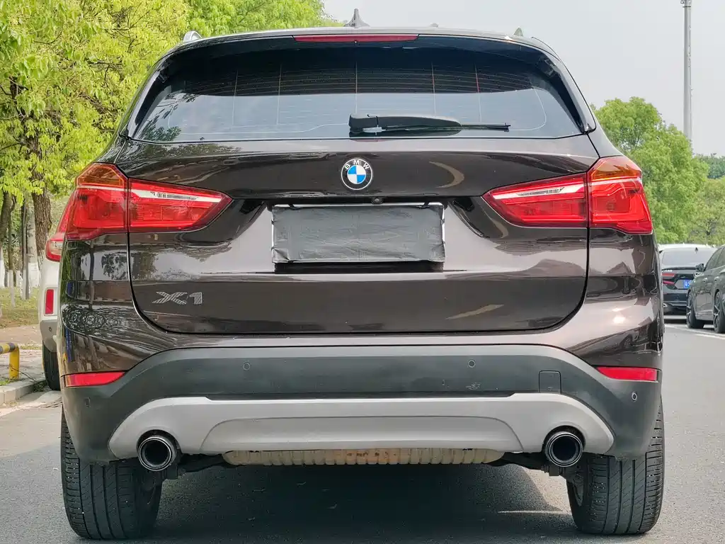 BMW X1 2018 — фото 14