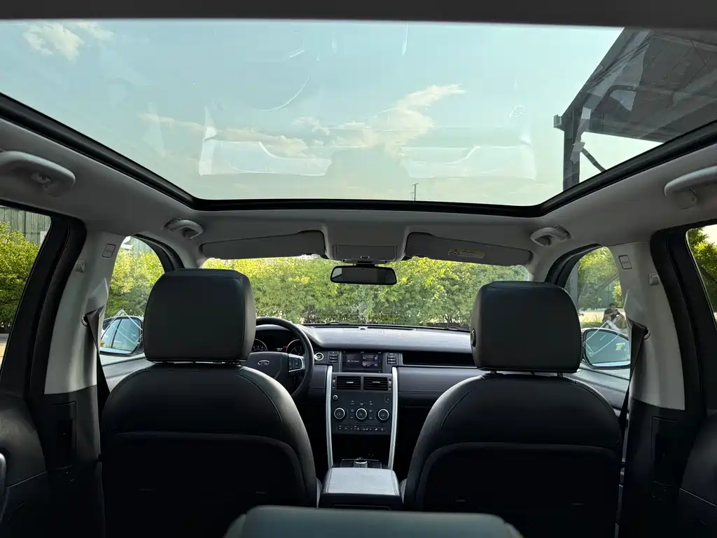 Land Rover Discovery Sport 2016 — фото 29