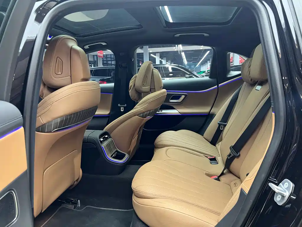 Mercedes-Benz E-Class New Energy 2024 — фото 16