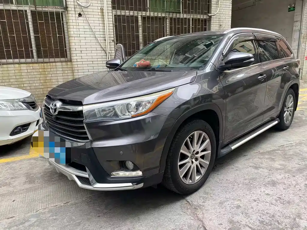 Toyota Highlander 2016