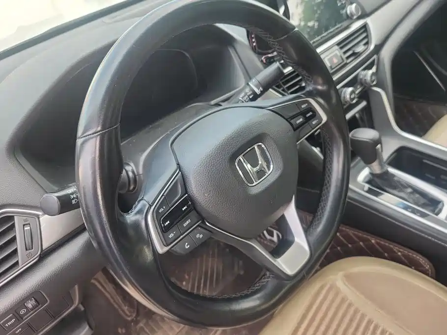 Honda Inspire 2020 — фото 15