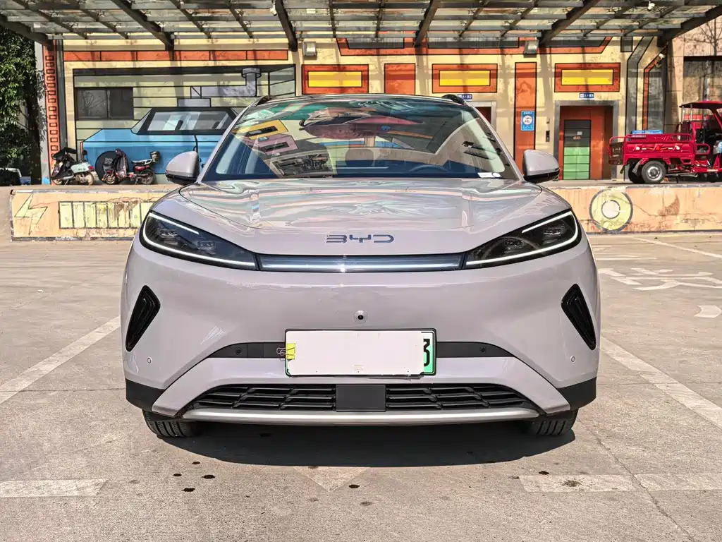 BYD Sealion 05 EV 2025 — фото 2