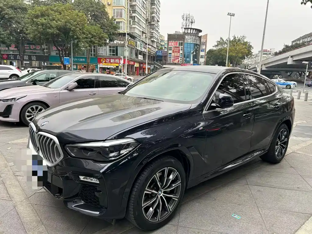 BMW X6 2021 — фото 1