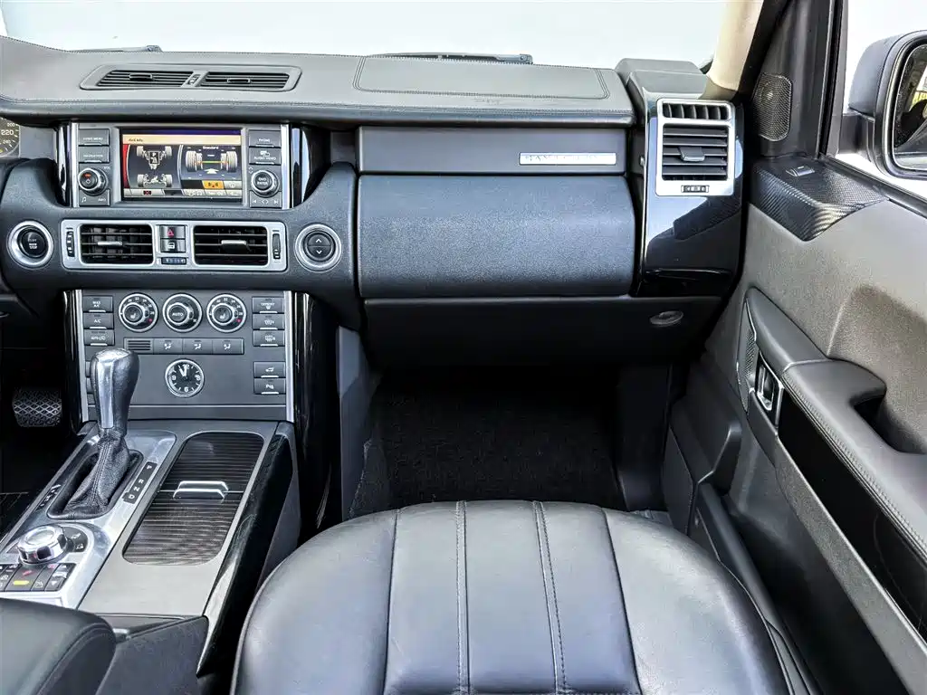 Land Rover Range Rover 2010 — фото 16