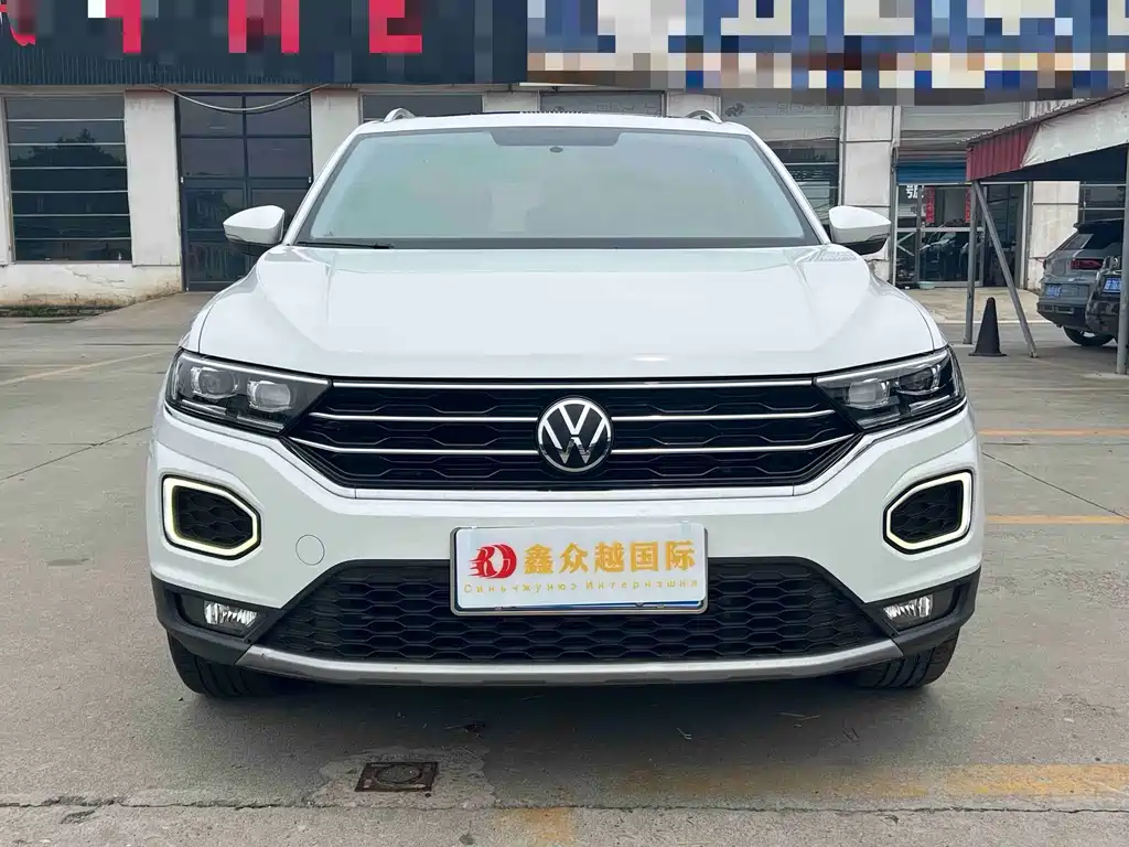 Volkswagen T-Roc 2022 — фото 3