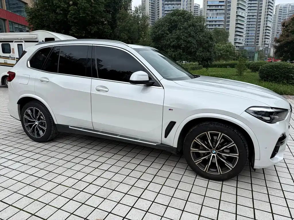 BMW X5 2020 — фото 3