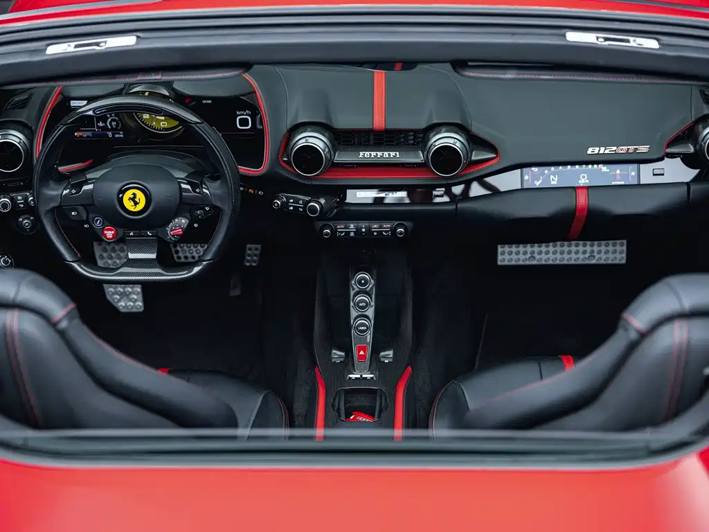 Ferrari 812 2021 — фото 34