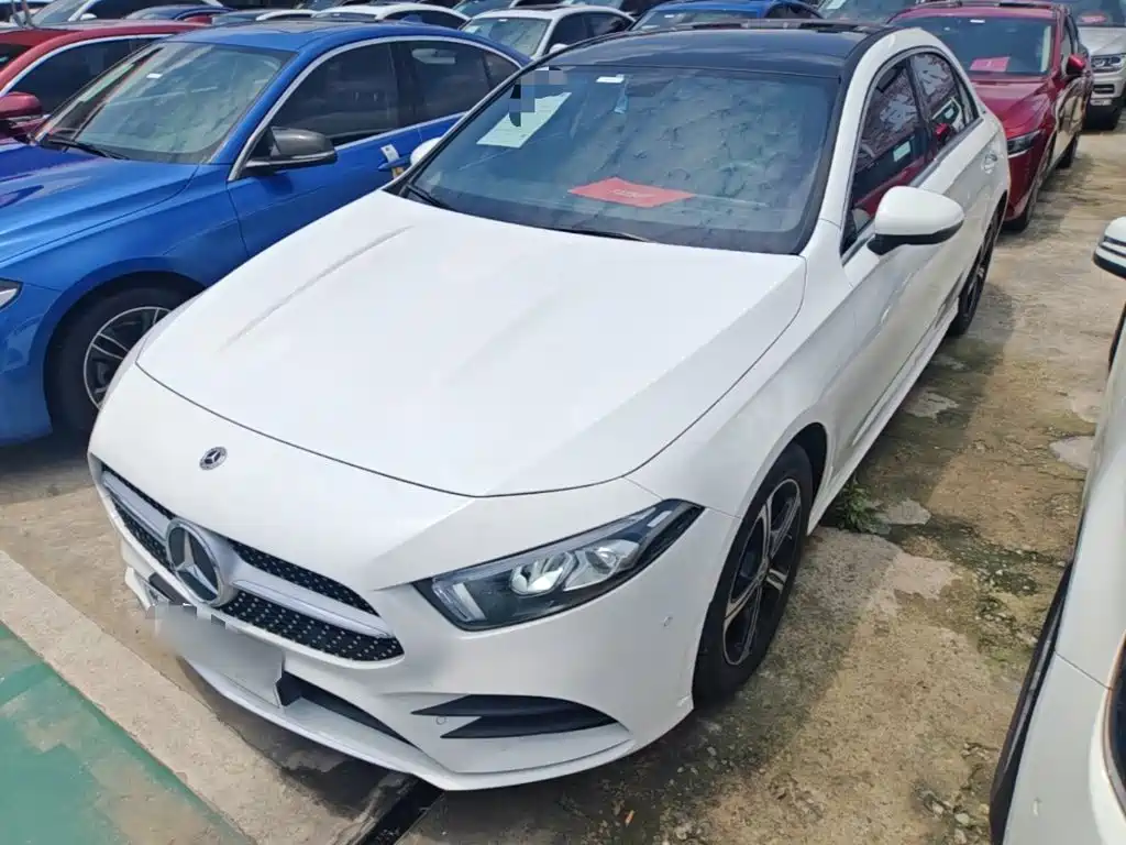 Mercedes-Benz A-Class 2023 — фото 1