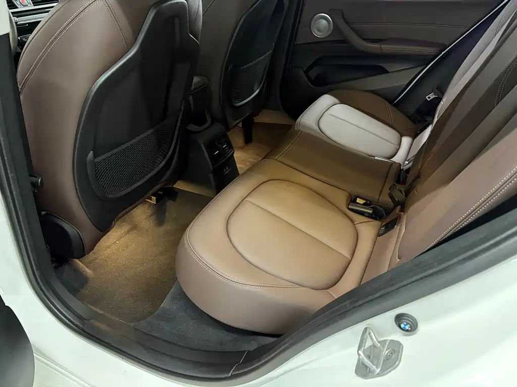BMW X2 2021 — фото 10