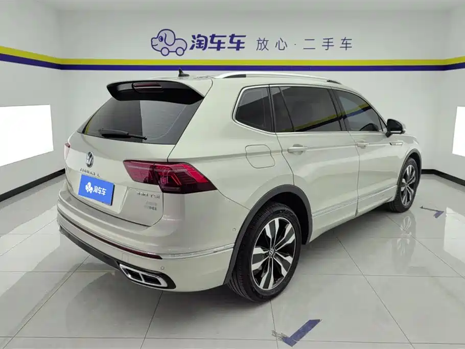 Volkswagen Tiguan L 2021 — фото 3