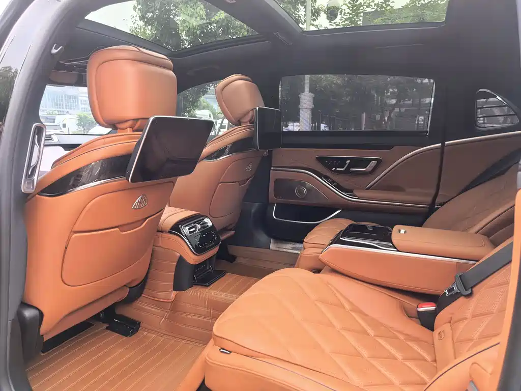 Mercedes-Benz S-Class 2023 — фото 9