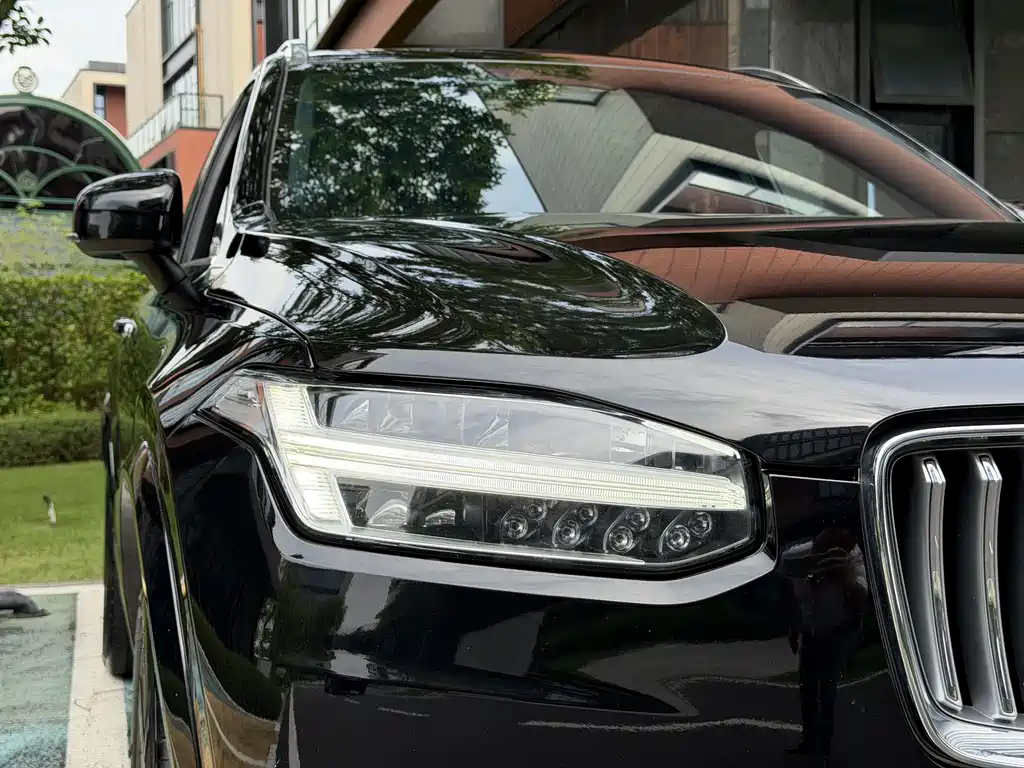 Volvo XC90 2022 — фото 2