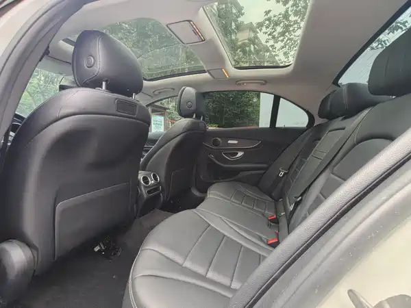 Mercedes-Benz C-Class 2019