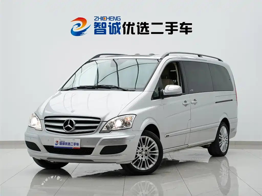 Mercedes-Benz Viano 2012