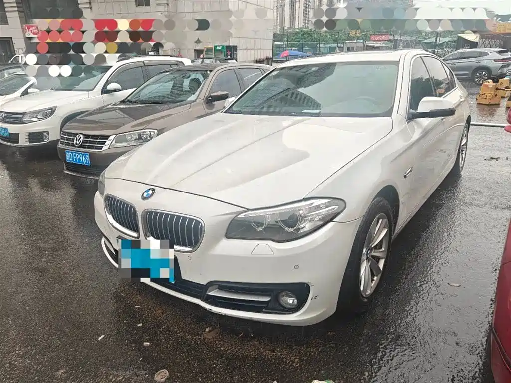 BMW 5 Series 2016 — фото 1