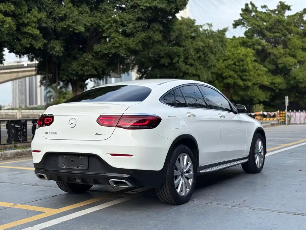 Mercedes-Benz GLC Coupe 2021 — фото 5