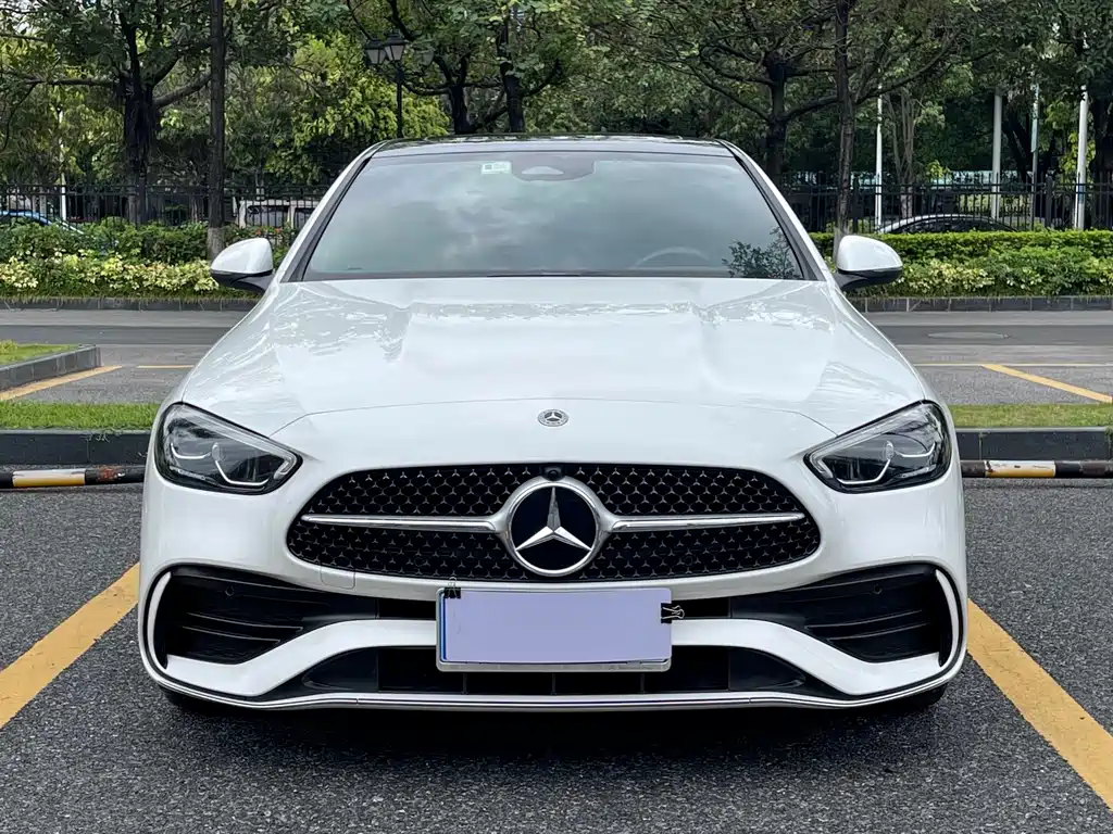 Mercedes-Benz C-Class 2023 — фото 2