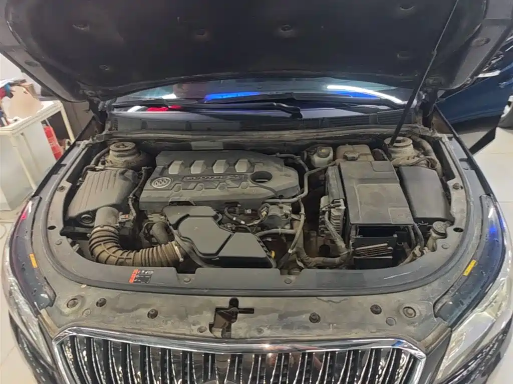 Buick LaCrosse 2015 — фото 20