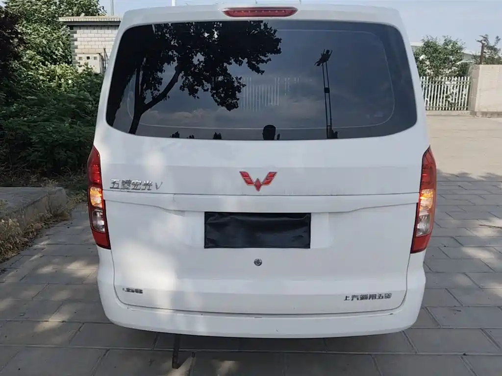Wuling Hongguang V 2024 — фото 6