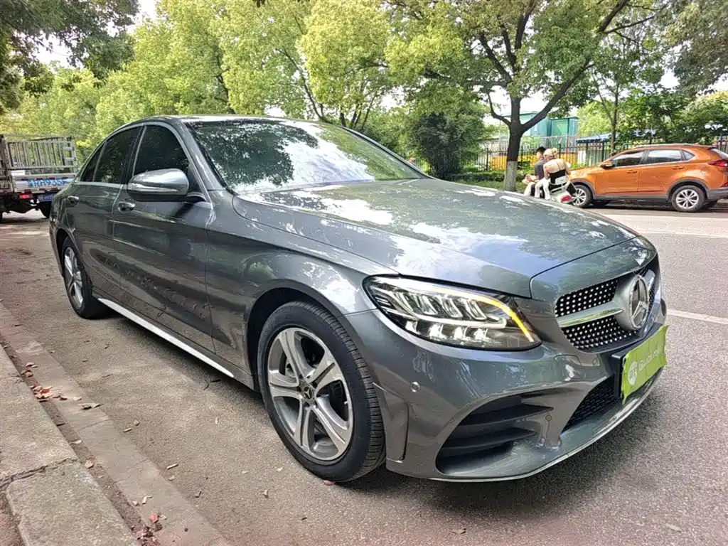 Mercedes-Benz C-Class 2020 — фото 4