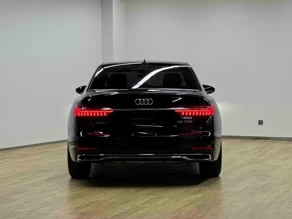 Audi A6L 2024 — фото 26