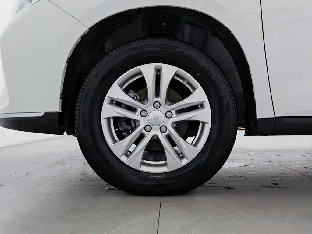 Haval M6 2023 — фото 17