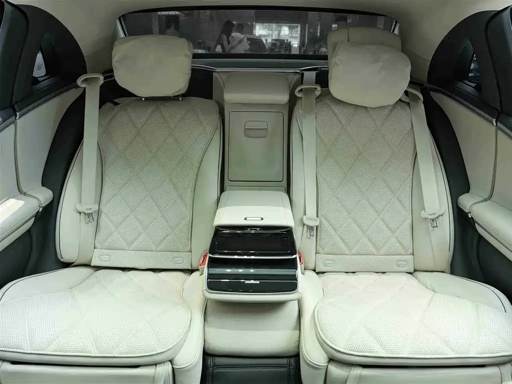 Mercedes-Benz S-Class 2023 — фото 13