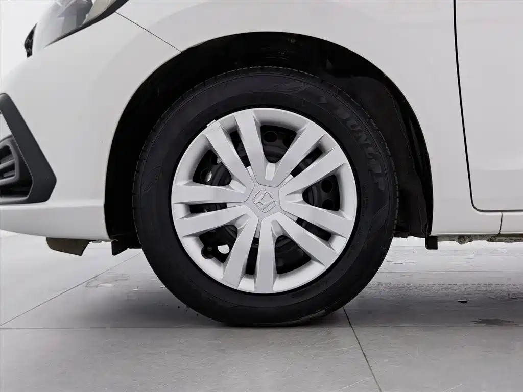 Honda Fit 2024 — фото 17