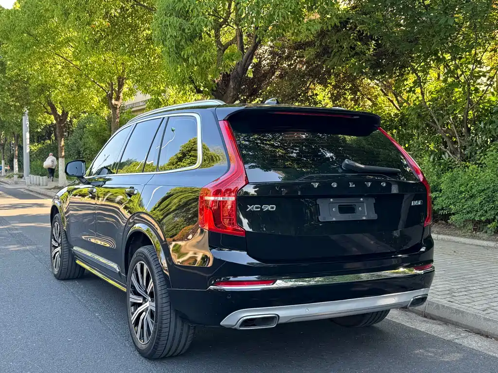 Volvo XC90 2021 — фото 4