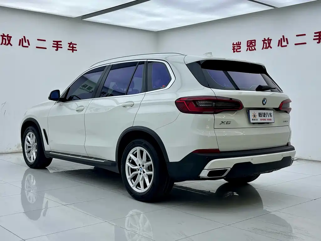 BMW X5 2019 — фото 22